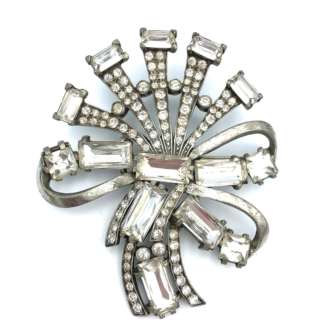 Eisenberg Original Brooch in Pot Metal, 3.5