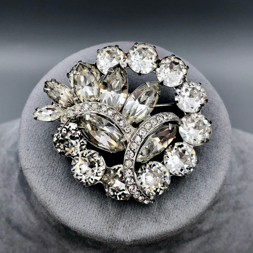 Vintage Signed Eisenberg Rhinestone Brooch with Icing, Clear Crystal, 1 5/8